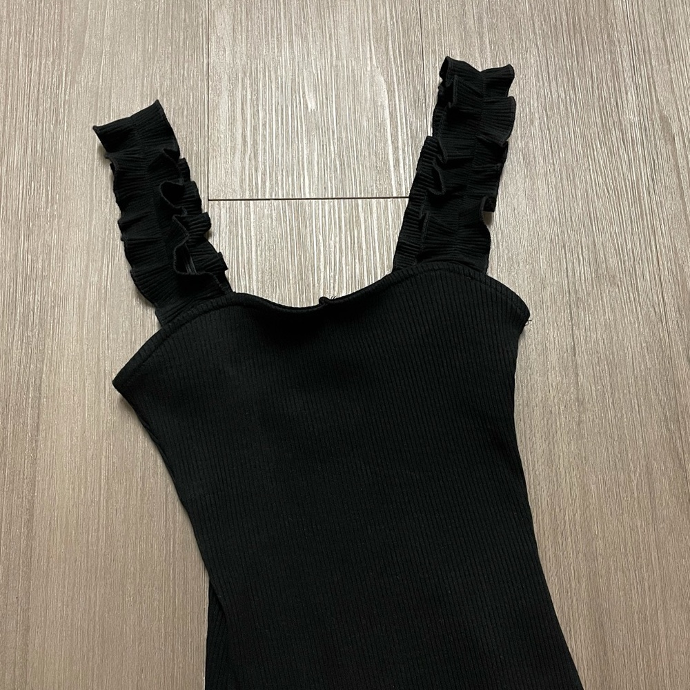 Francesca’s Jolie Black Ruffle Bodysuit XXS
